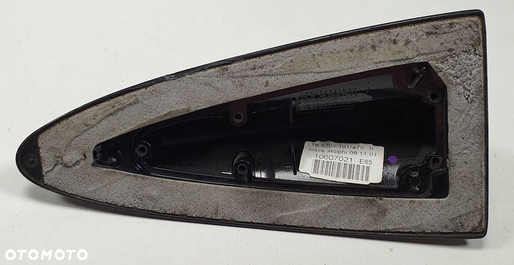 OBUDOWA PŁETWA ANTENY 475 BMW 7 E65 - 4