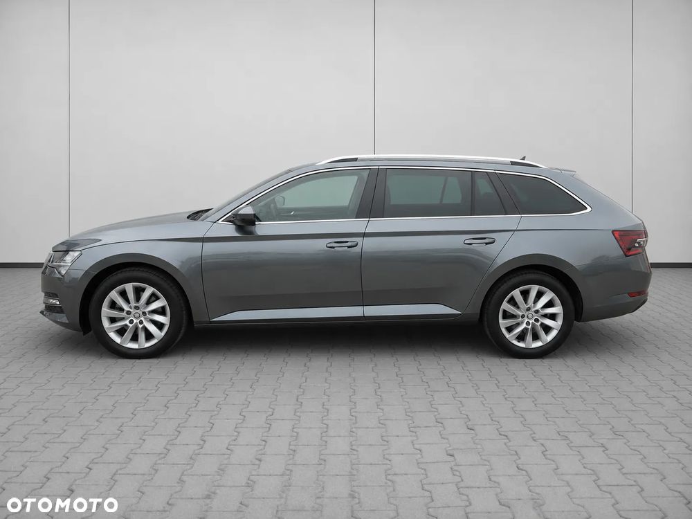 Skoda Superb 2.0 TDI SCR Style DSG - 3