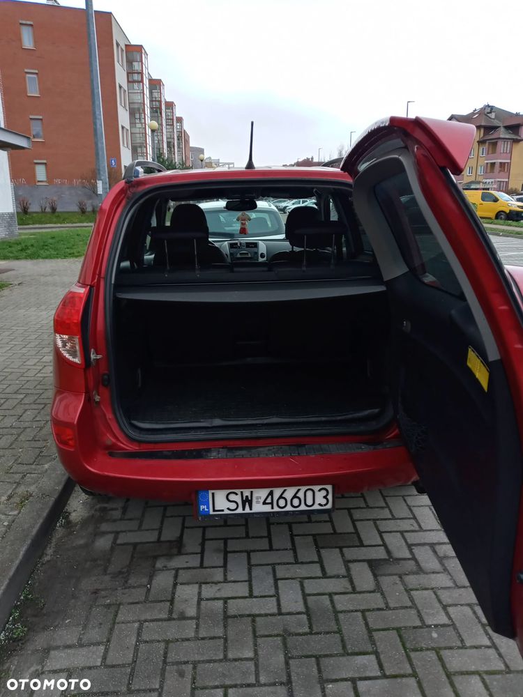 Toyota RAV4 2.2 D-4D Prestige - 3