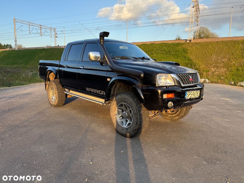 Mitsubishi L200 2001 photo 2