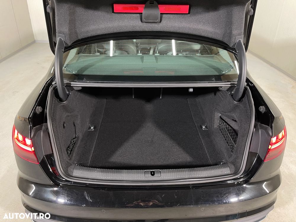 Audi A4 35 TFSI S tronic MHEV Advanced - 13