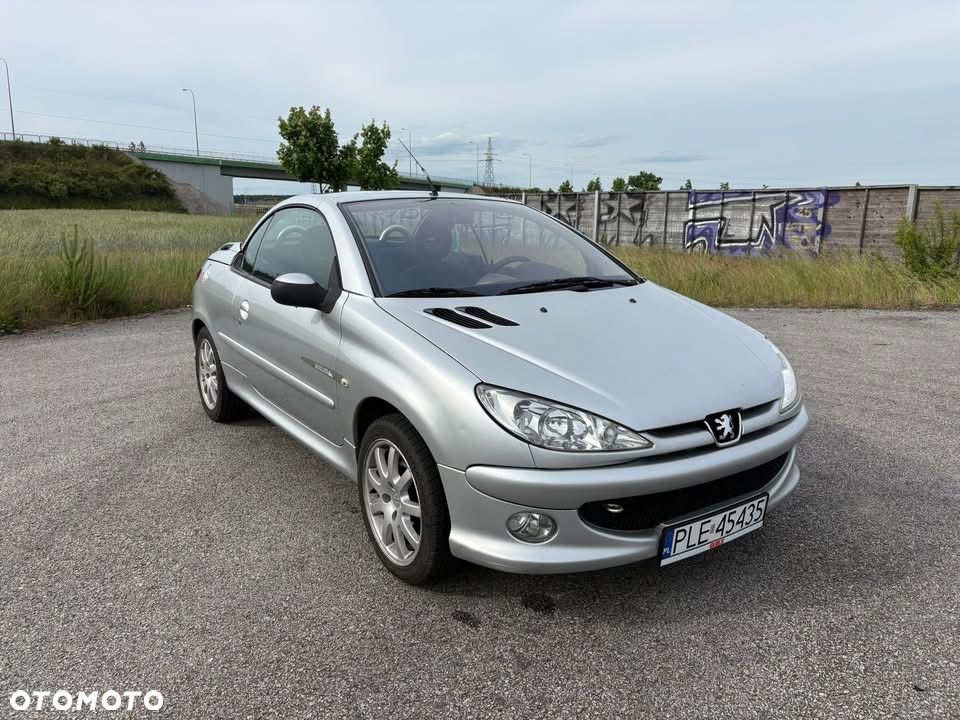 Peugeot 206 CC - 1