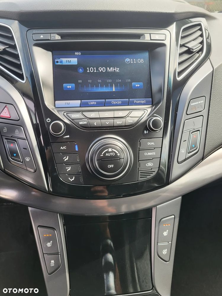 Hyundai i40 i40cw 2.0 Premium - 17