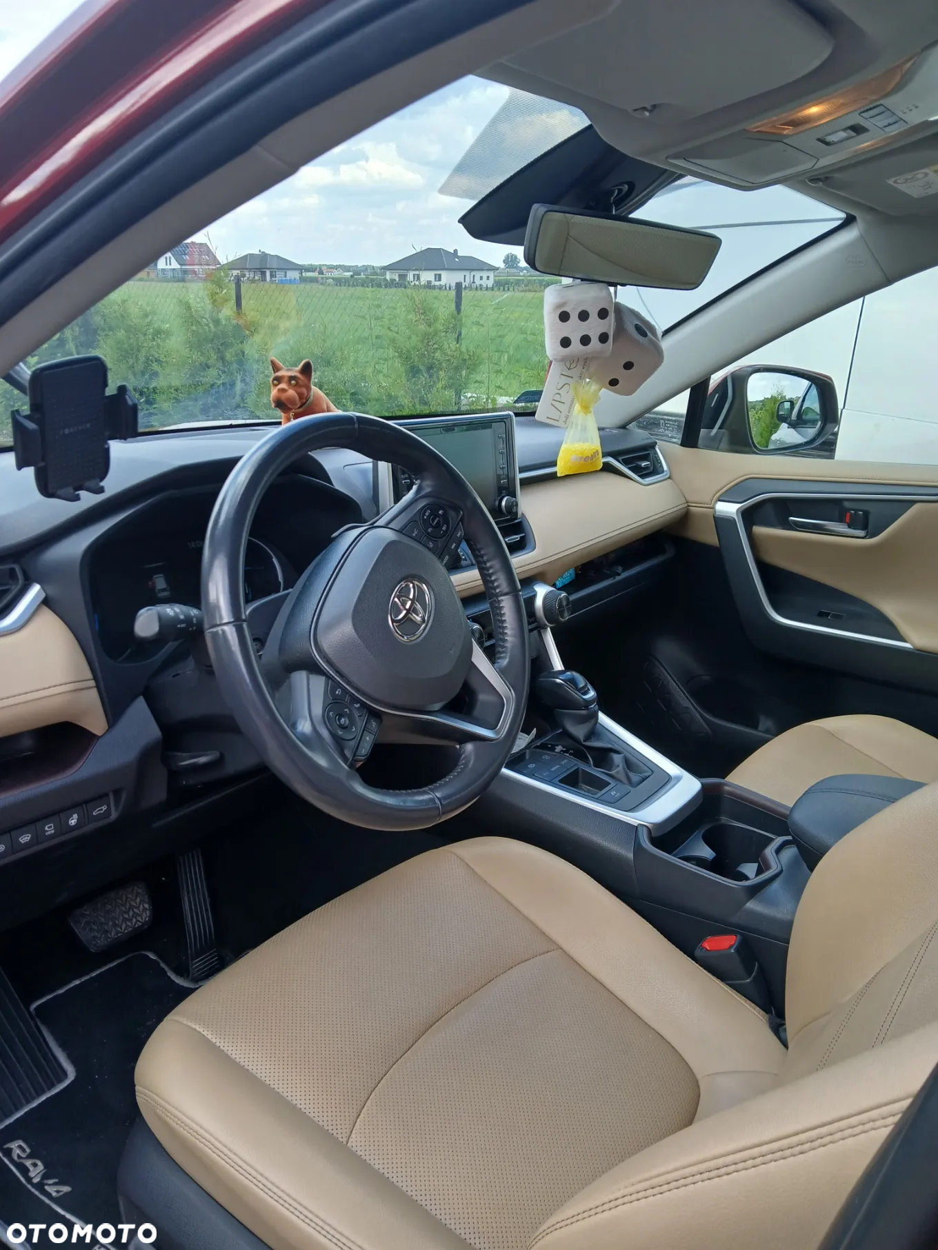 Toyota RAV4 - 4
