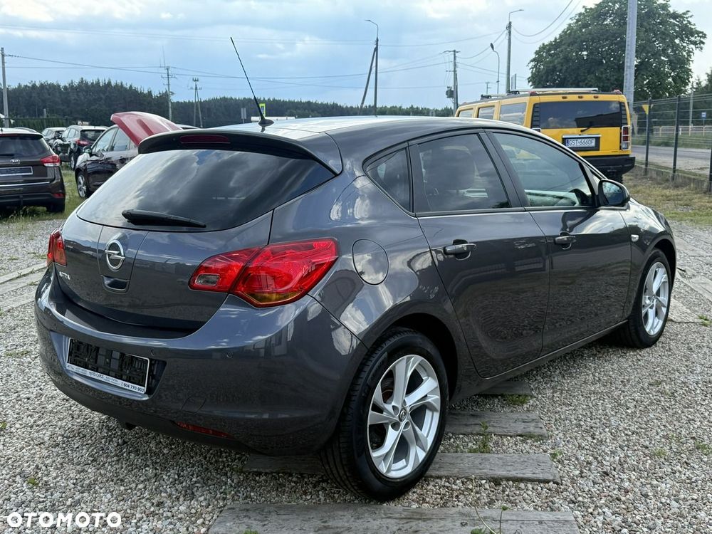 Opel Astra - 14