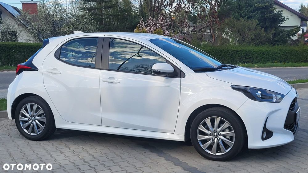 Toyota Yaris Hybrid 100 Dynamic - 7