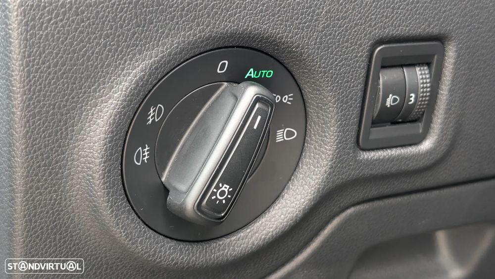 Skoda Fabia 1.0 MPI Ambition - 16