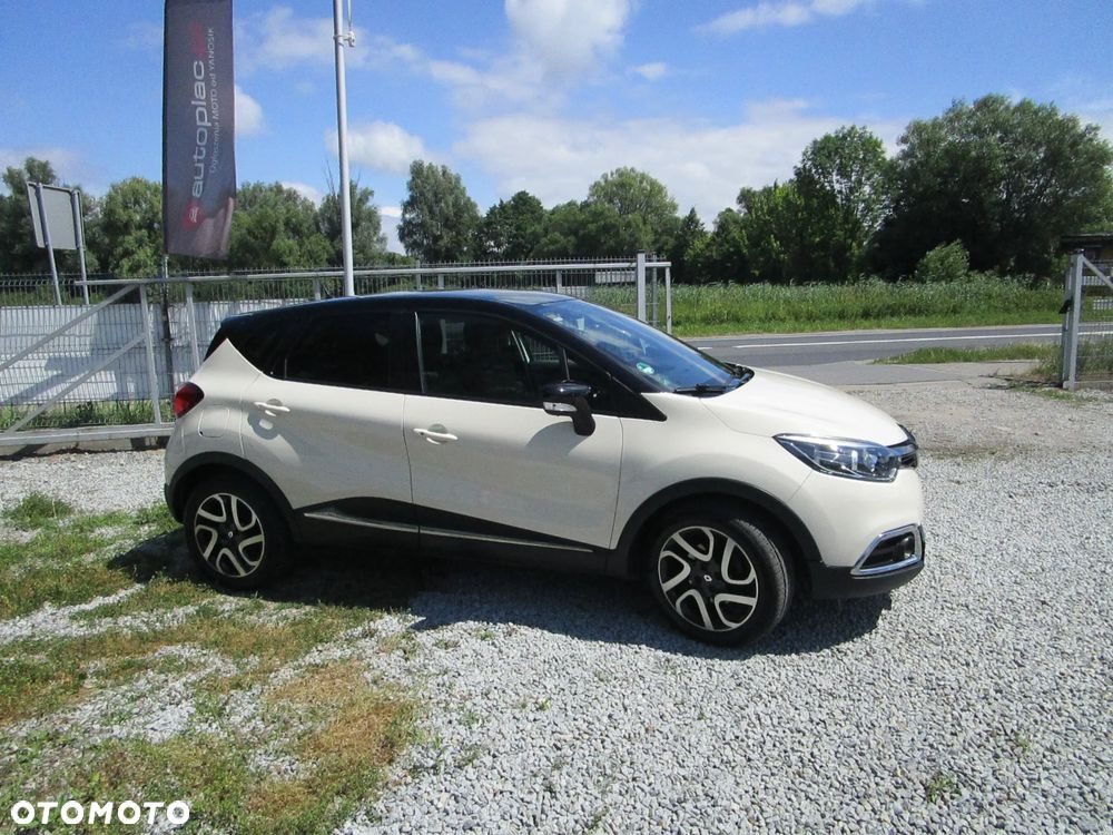 Renault Captur 1.2 TCe Helly Hansen EDC - 16