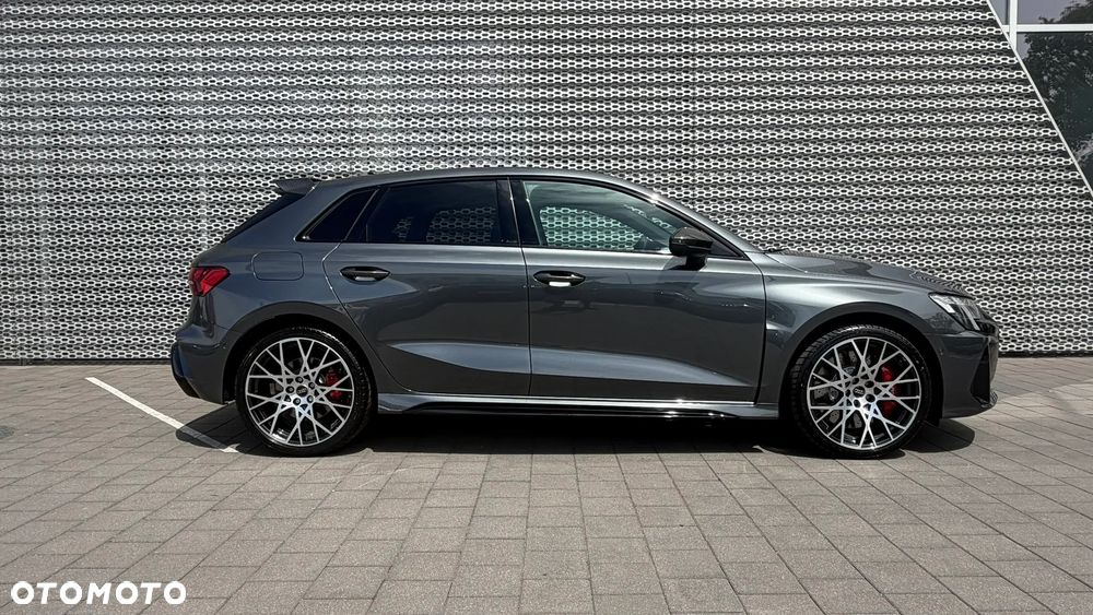 Audi RS3 Sportback - 6