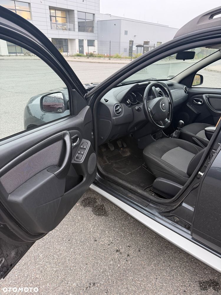 Dacia Duster 1.2 TCe Laureate S&S EU6 - 13
