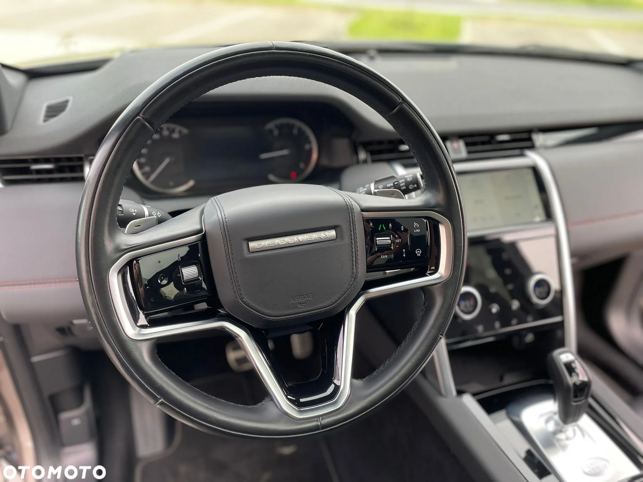 Land Rover Discovery Sport - 21