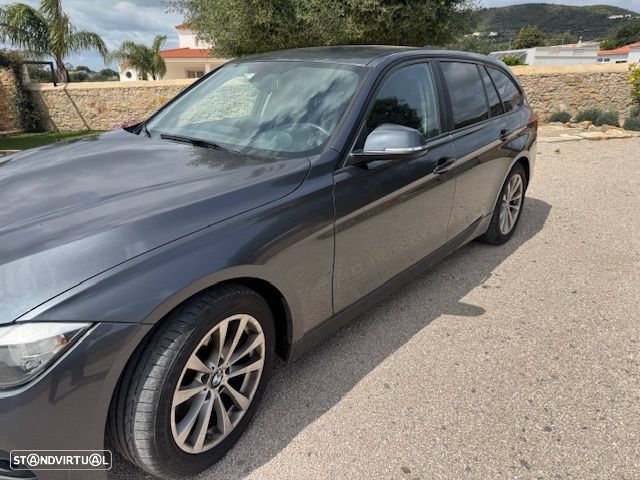 BMW 320 d Auto - 3
