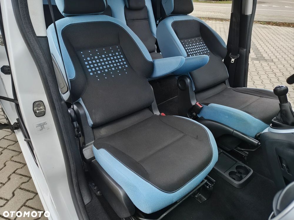 Citroën Berlingo Multispace VTi 120 Exclusive - 26