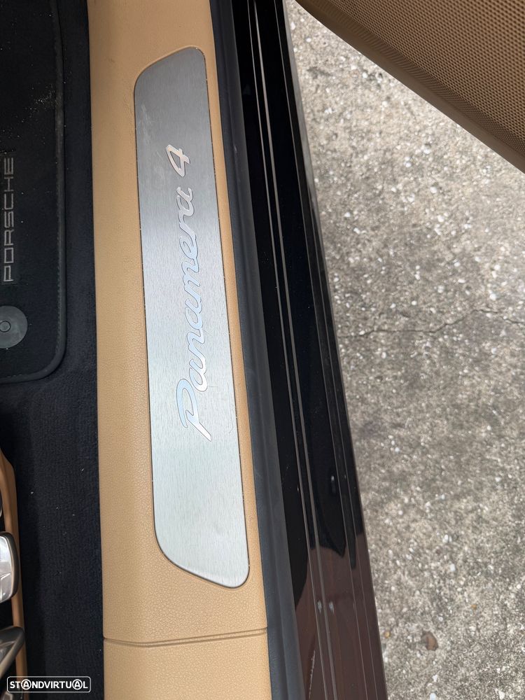 Porsche Panamera - 16