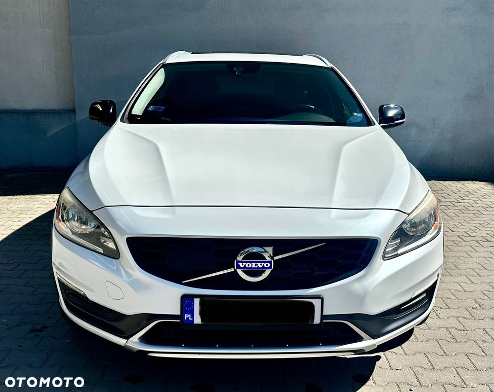 Volvo V60 Cross Country - 2