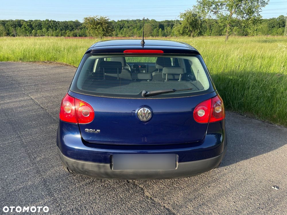 Volkswagen Golf - 9