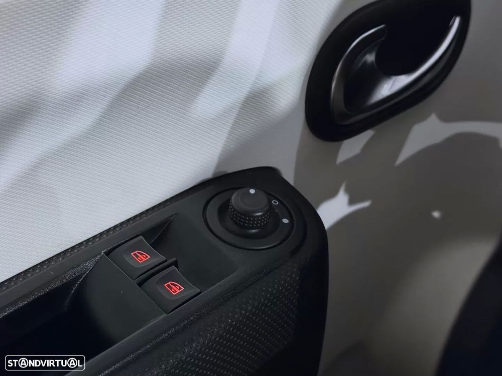 Renault Twingo 0.9 TCe - 22