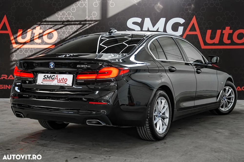 BMW Seria 5 530e Aut. Luxury Line - 6