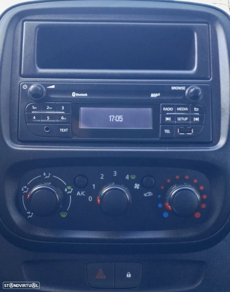 Renault Trafic 1.6 dci – 125cv, versão Longa - 9