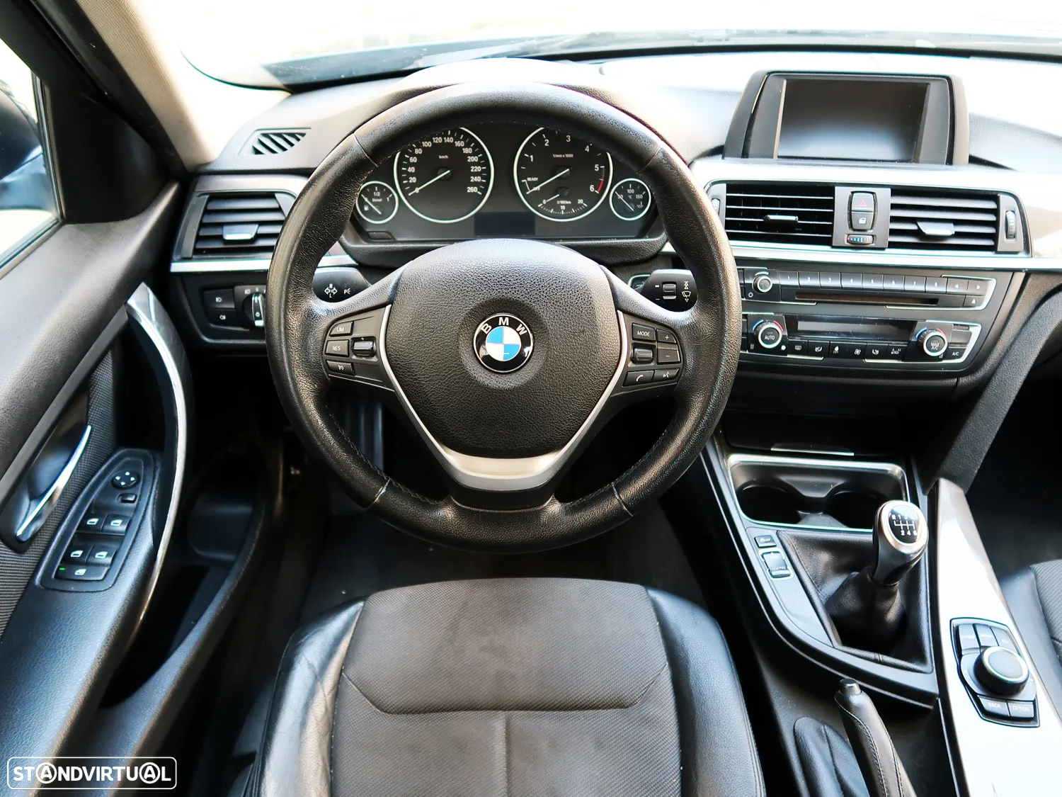 BMW 318 d Line Modern - 11