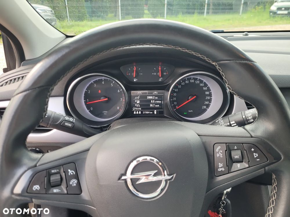 Opel Astra 1.4 T Enjoy - 8