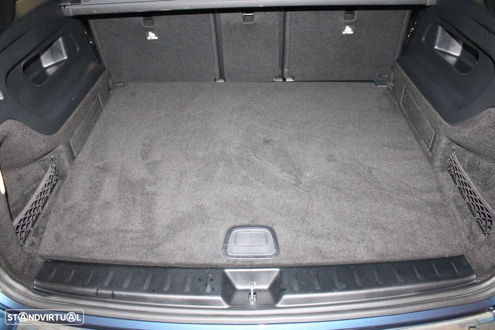 Mercedes-Benz GLB 200 d Progressive - 42