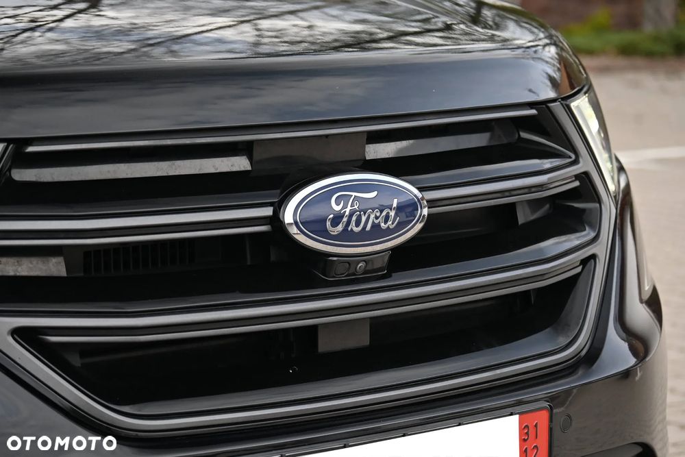 Ford Edge 2.0 TDCi Bi-Turbo 4x4 ST-LINE - 23