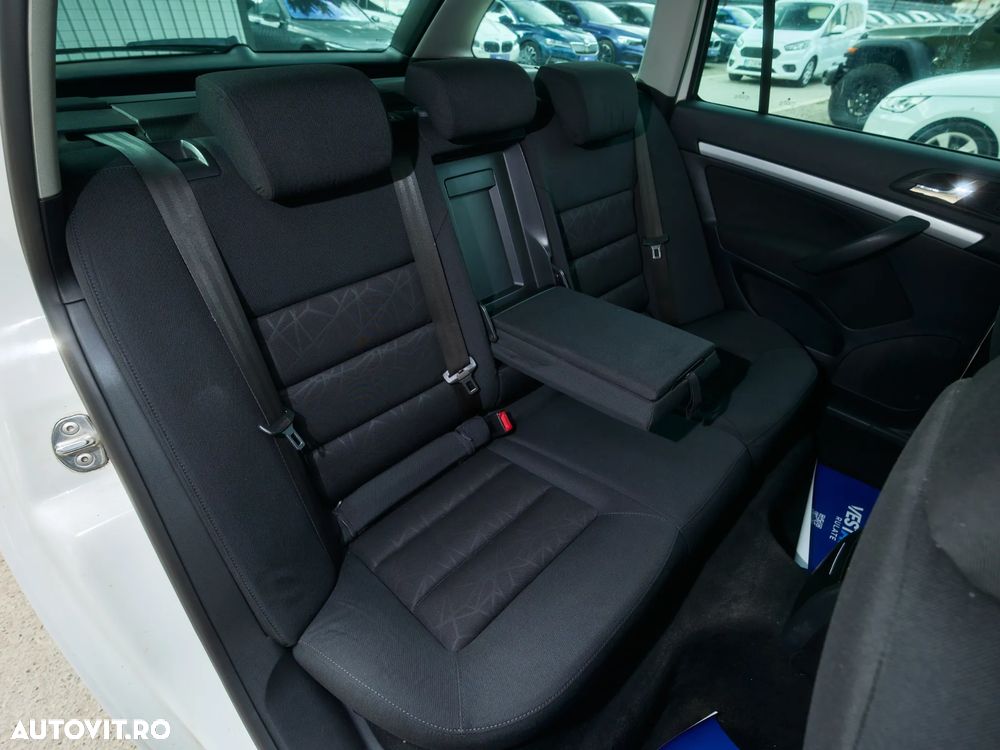 Skoda Octavia 2.0 TDI DPF Elegance - 22