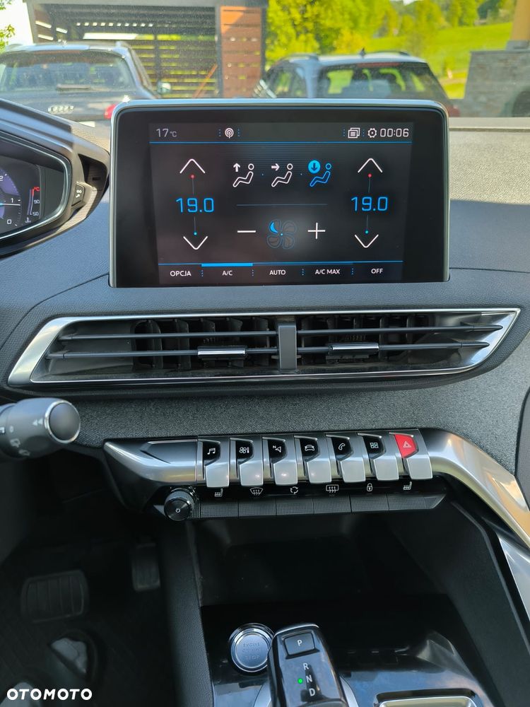 Peugeot 3008 1.5 BlueHDi Allure Pack S&S EAT8 - 9