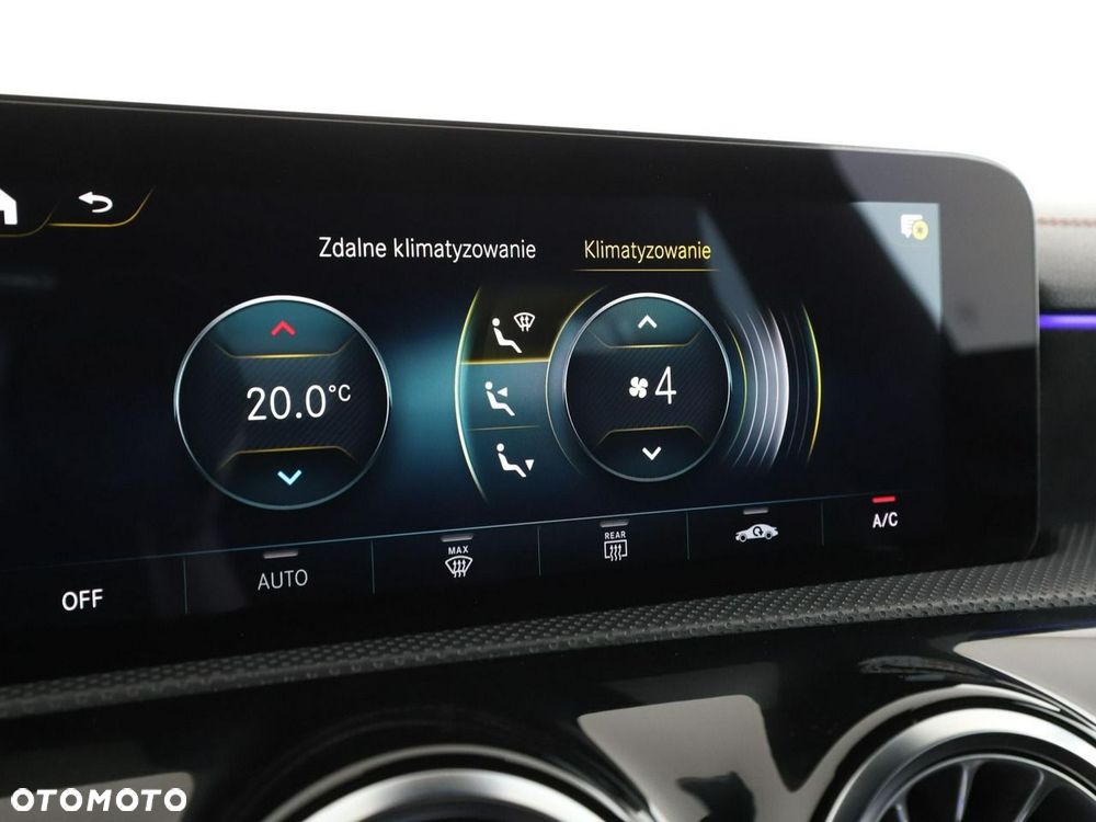 Mercedes-Benz CLA 250 e PHEV AMG Line 8G-DCT - 30