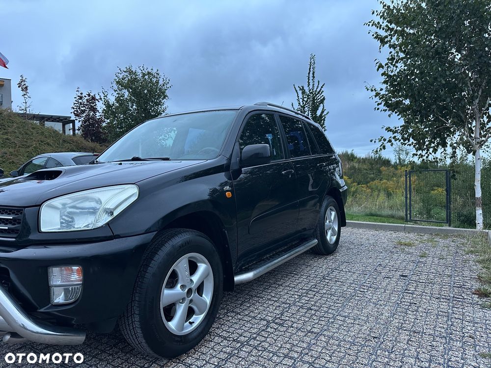 Toyota RAV4 2.0 D-4D 4x4 - 2