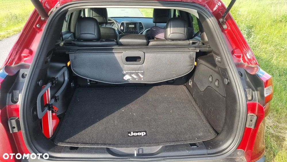 Jeep Cherokee 2.0 MJD Active Drive II Limited - 28