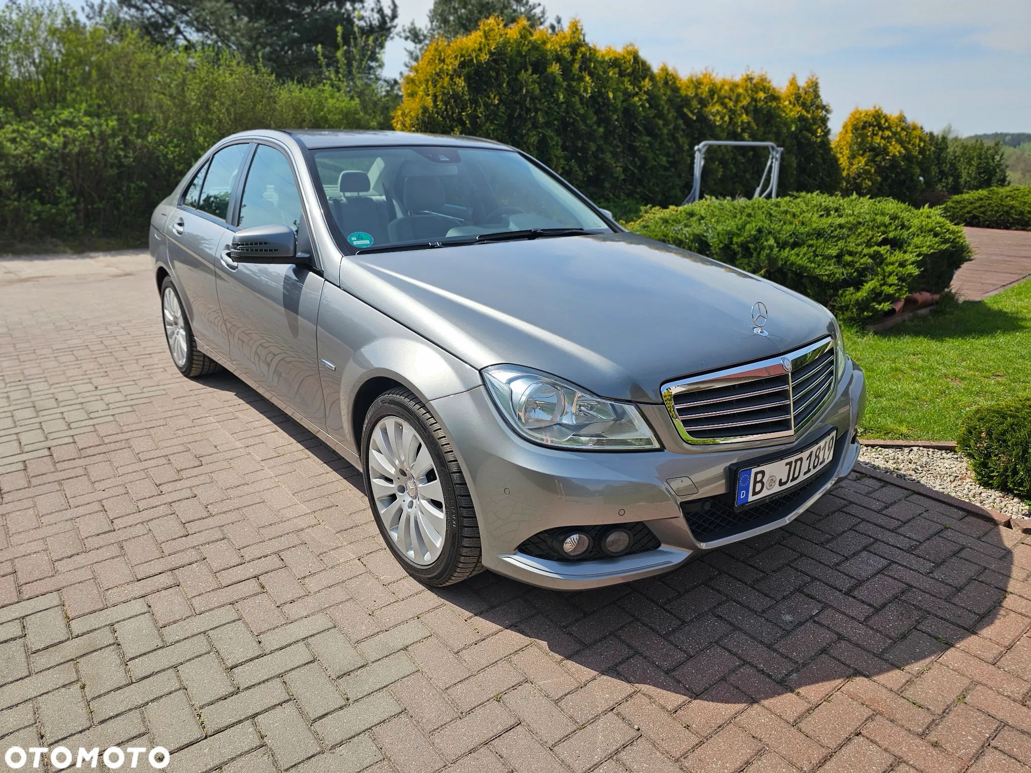 Mercedes-Benz Klasa C 180 BlueEFFICIENCY 7G-TRONIC Elegance - 7