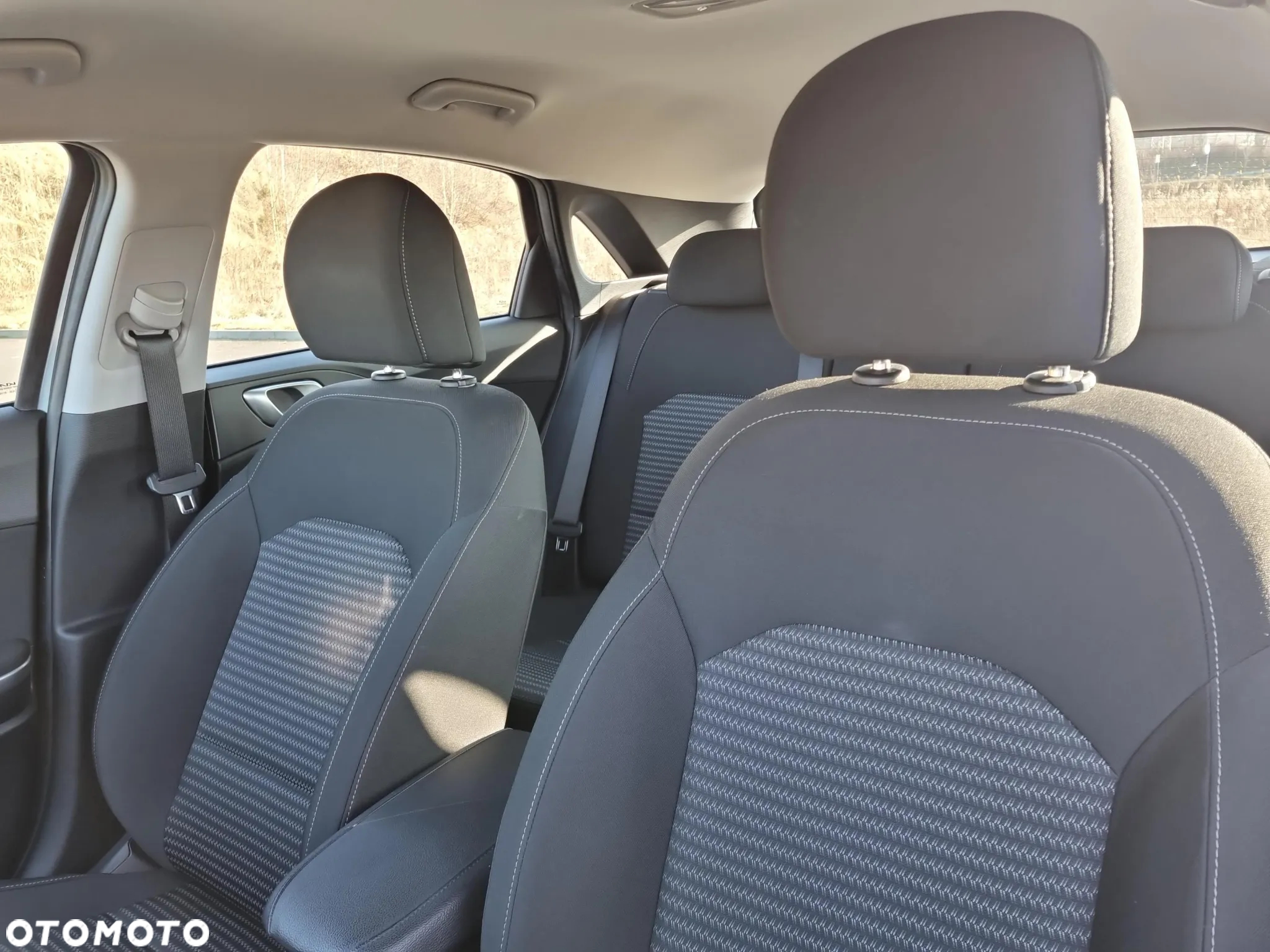 Kia Ceed 1.5 T-GDI M DCT - 11