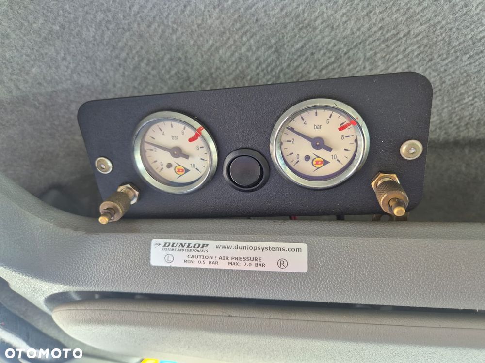 Mercedes-Benz Sprinter 316 CDi / KONTENER / NAJWIĘKSZY / PNEUMATYKA TYŁ / WINDA 750KG NA PILOT / BEZWYPADKOWY / SERWISOWANY / KLIMATYZACJA / KAMERA COFANIA / EURO 5 - 29