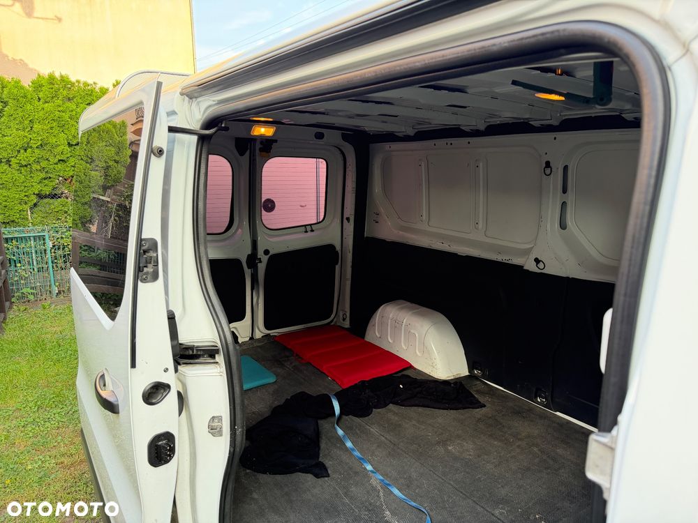 Renault Trafic - 7