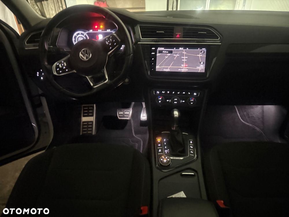 Volkswagen Tiguan - 8