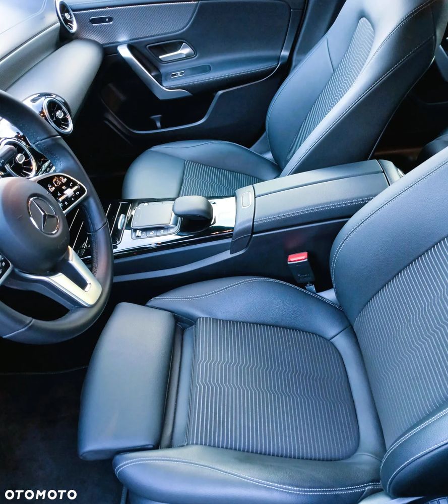 Mercedes-Benz CLA 200 7G-DCT Edition 2022 - 7