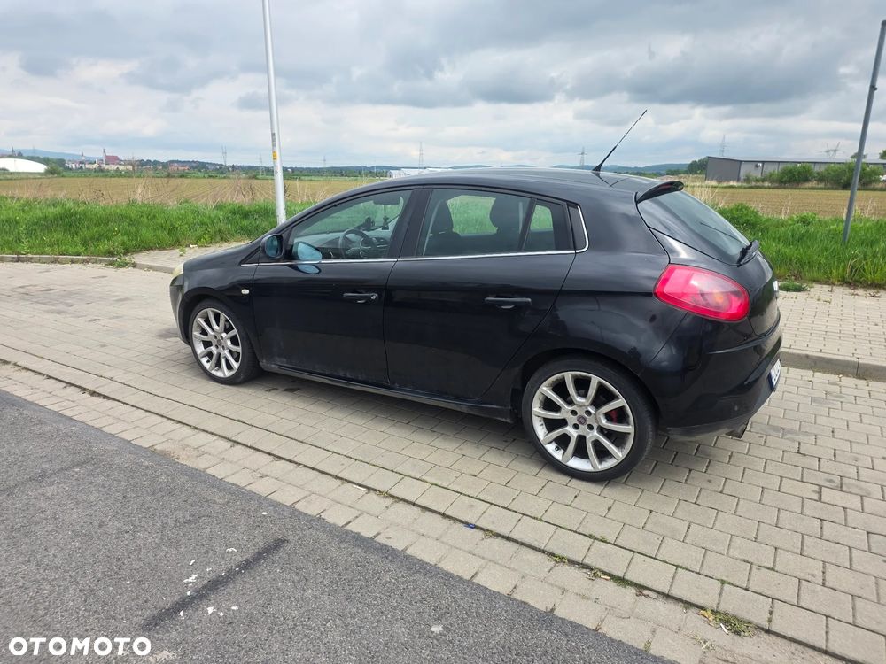 Fiat Bravo 1.9 Multijet 16V Sport - 4