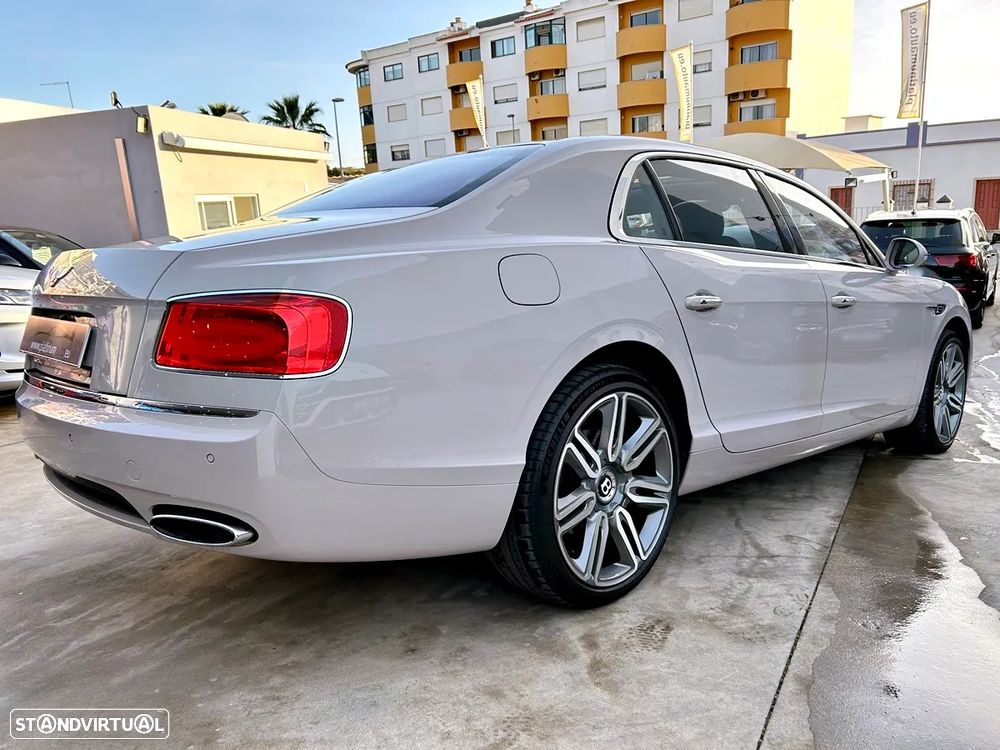 Bentley Continental Flying Spur - 45