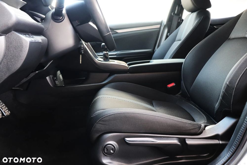 Honda Civic 1.5 i-VTEC Turbo Sport - 19