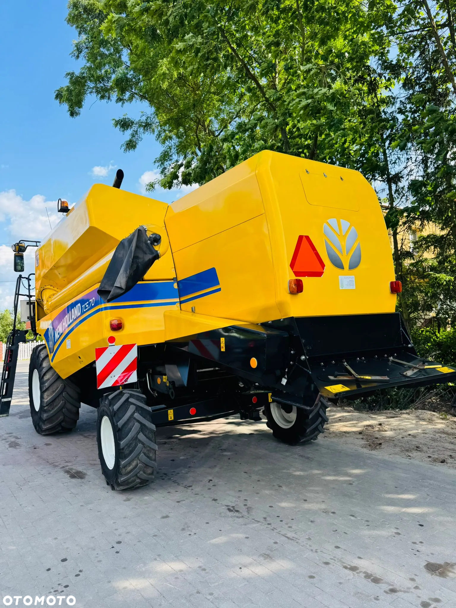 New Holland TC5.70 - 11
