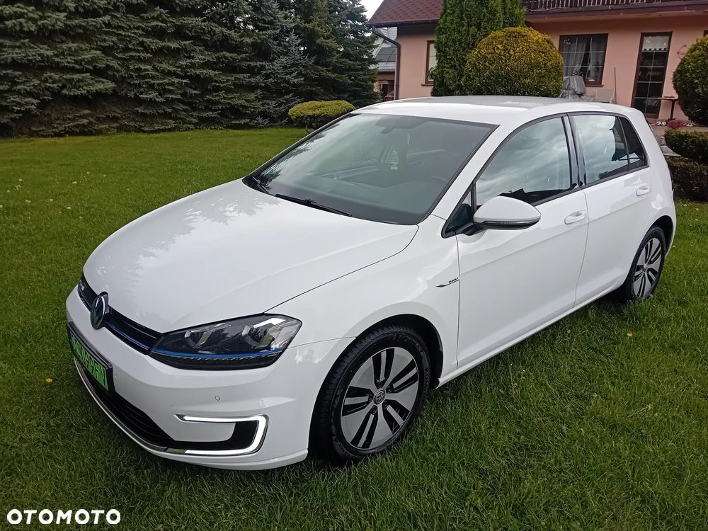 Volkswagen Golf - 3