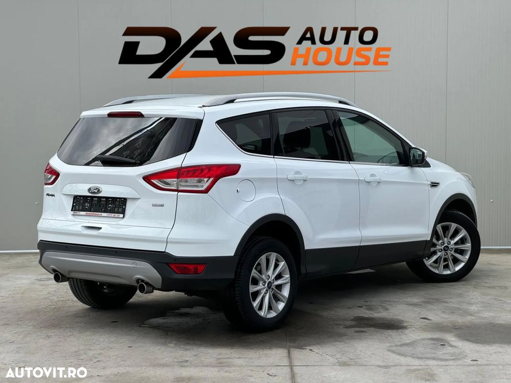 Ford Kuga 1.6 EcoBoost 2x4 Titanium - 8