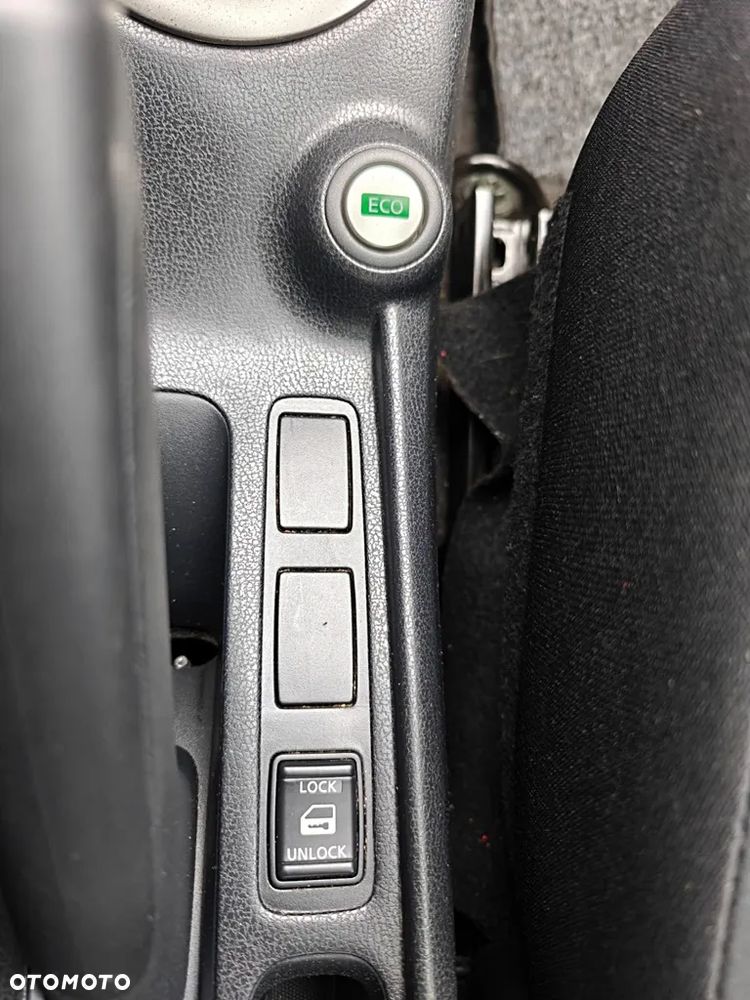 Nissan Note 1.2 Tekna - 32