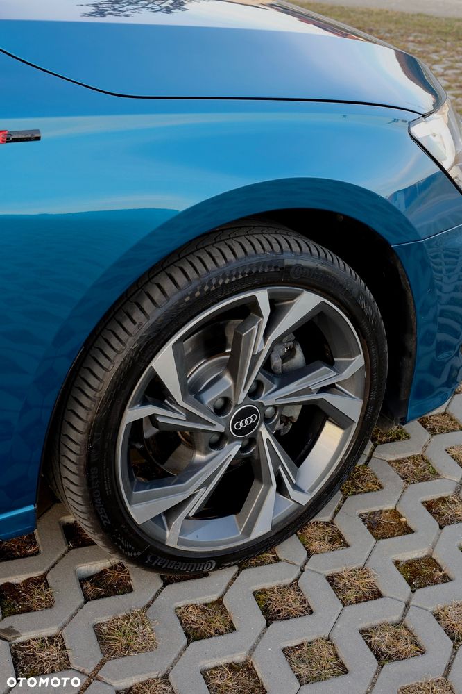 Audi A3 Sportback 1.4 TFSI e-tron Sport S tronic - 19