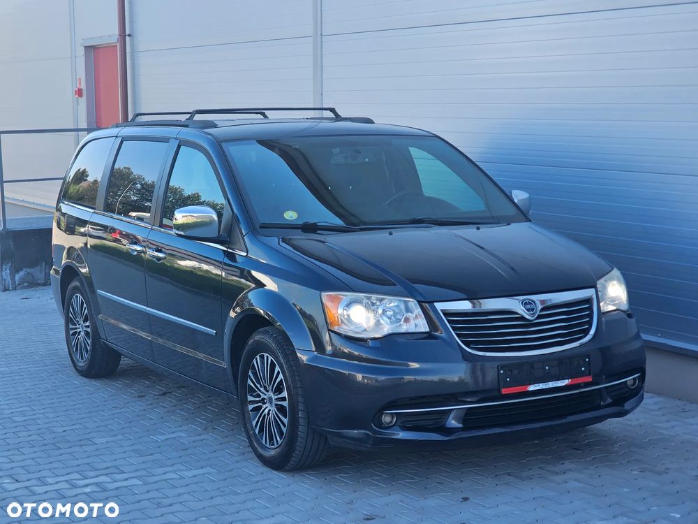 Lancia Voyager 2.8 Multijet 16v S - 23