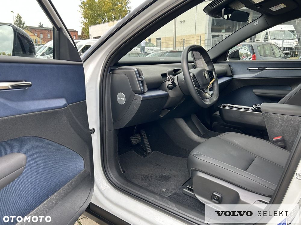 Volvo EX30 - 10