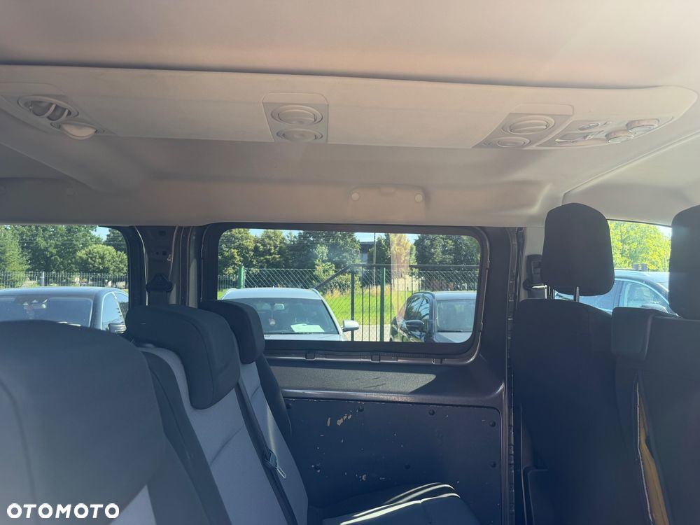 Peugeot Traveller 1.6 BlueHDi Standard Business - 11