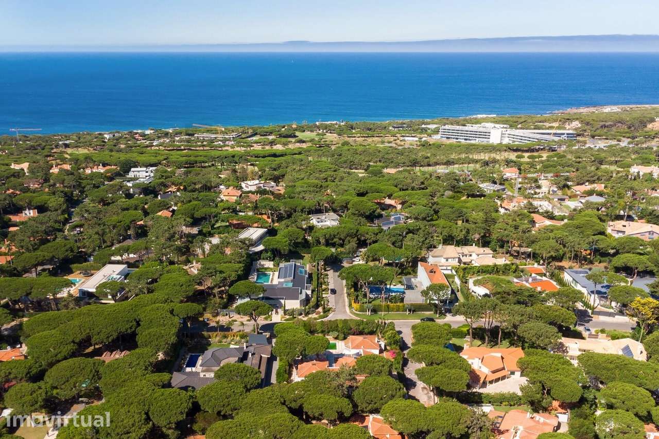 Moradia  T8 em Quinta da Marinha - Grande imagem: 2/44